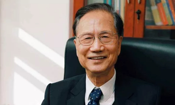 中國科學(xué)院院士  張鈸 